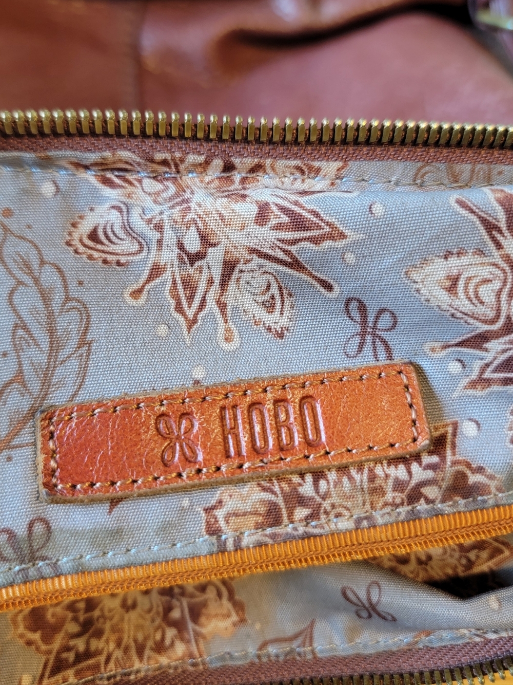 HOBO Merrin Convertible Backpack/Purse - Picture 4 of 8